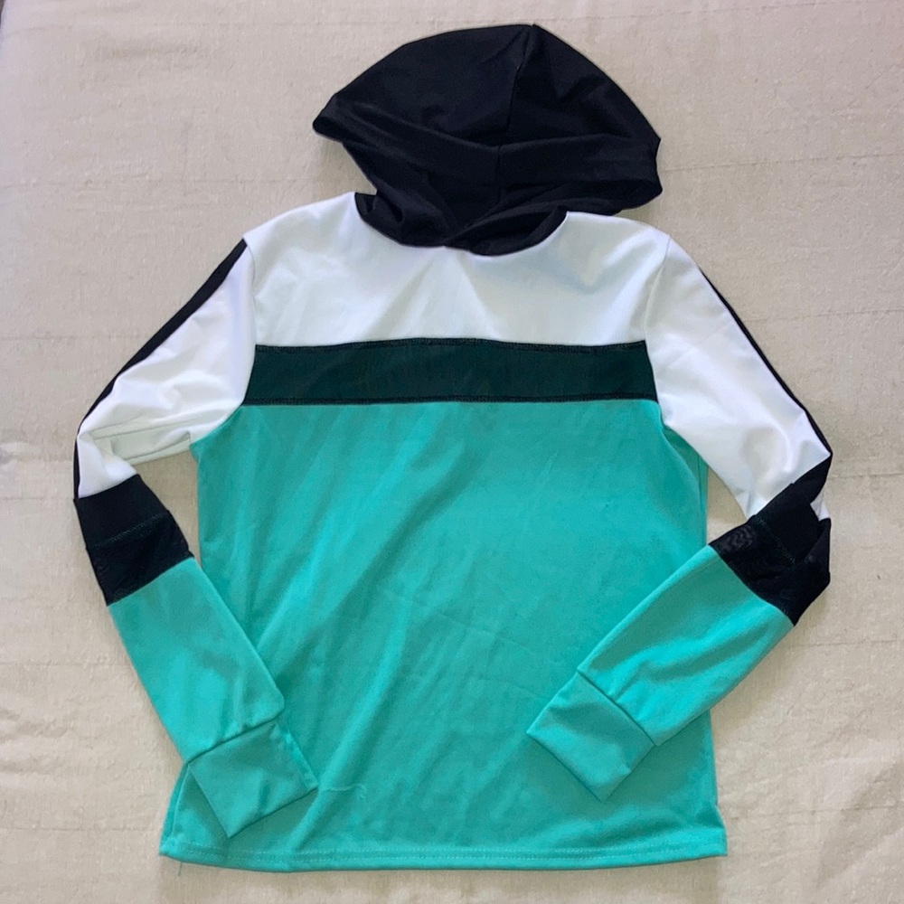 Light Weight Hoodie with Sheer Cutouts size‎ M